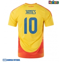 Camisa de Futebol Colômbia James Rodriguez #10 Equipamento Principal Copa America 2024 Manga Curta